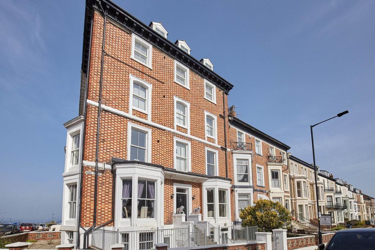 Host & Stay - The Salt Nook Whitby Bagian luar foto